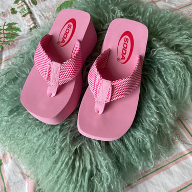 DEADSTOCK 2000s Bubblegum Pink Soda Platform KIDS Flip Flops Multiple Sizes 