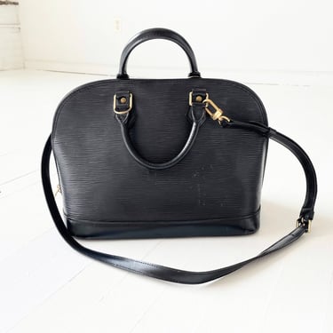 2000s Louis Vuitton Black Epi Leather Alma Bag 