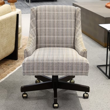 Ethan Allen Ajustable Desk Chair