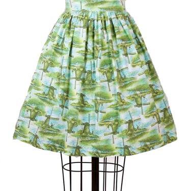 Vintage 1950s Skirt ~ Dutch Windmill Novelty Print Full Skirt in Green 