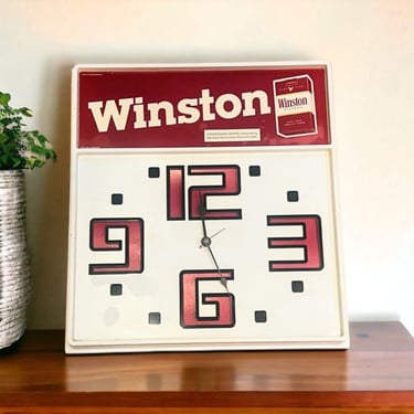 Vintage 1986 Winston Cigarettes Advertising Wall Clock Visual Marketing 