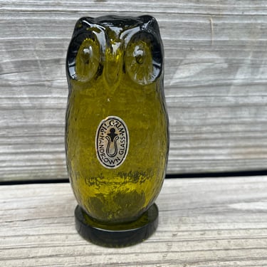 vintage glass owl 1970s Pilgrim green glass owl figurine paperweight 