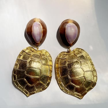 Turtle shell earrings 