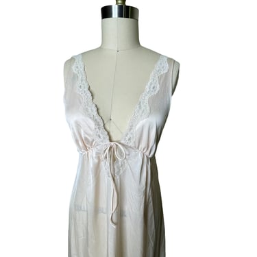 Vintage Sans Souci Light Pink Nylon Nightgown Peignoir, 38 