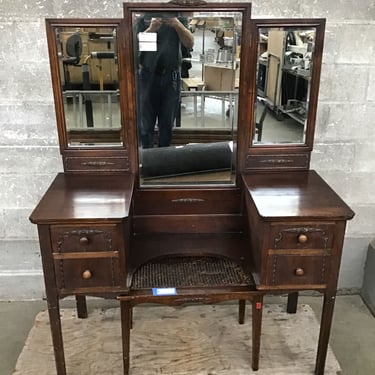 Antique Dressing Table (Seattle)