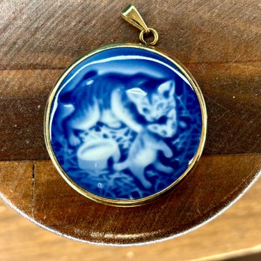 Danish Porcelain Plate Pendant In Brass Frame B&G Bing and Grondalh Blue White 