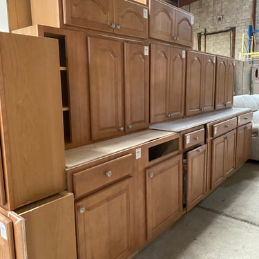 12 Piece Set of Arched Panel Kitchen Cabinets by Homecrest Cabinetry