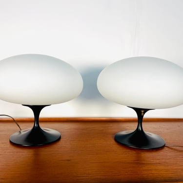 Pair of Laurel Table Lamps in Black Enamel