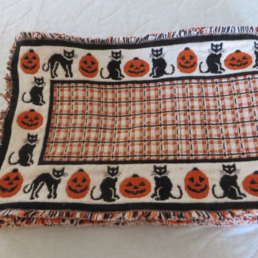 Vintage Halloween Woven Table Runner 