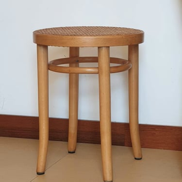 Stool in Thonet style / Vienna straw / 1970s-1980s / vintage stool / wooden stool 