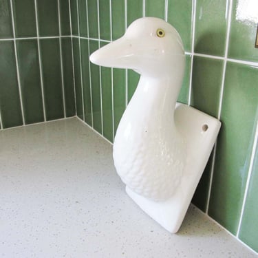 Vintage Ceramic Duck Goose Wall Hook - White Duck Towel Apron Hook - Farmhouse Kitchen Decor - Shabby Chic - Housewarming 