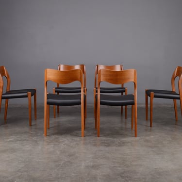 6 Møller Model 71 Dining Chairs Mid Century Danish Modern Teak and Black Leather 