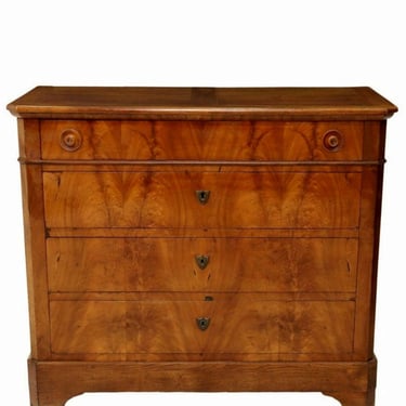 1830s French Louis Philippe Period Flame Mahogany Walnut Chest Of Drawers Commode 