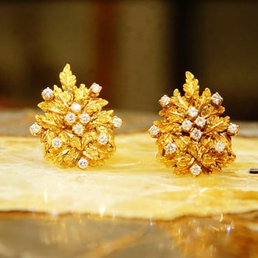 Vintage Signed Buccellati 18K Yellow Gold Diamond Leaf Cluster Clip-On Earrings, Italian Designer Earrings, 750 Jewelry, .66 TCW, 1&quot; L 