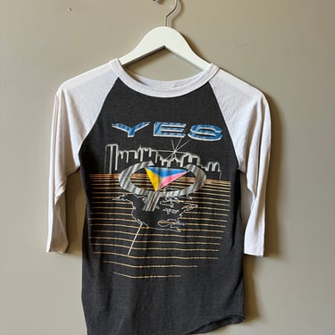 1980s YES "1984 WORLD TOUR" T SHIRT