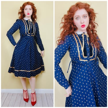 1970s Vintage Gunne Sax By Jessica Blue Cotton Dress / 70s Velvet Ribbon Calico Floral Prairie Gown / Small 