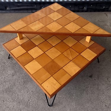 Mid-Century Modern Unique 2 Tier Corner Table With Marquetry 