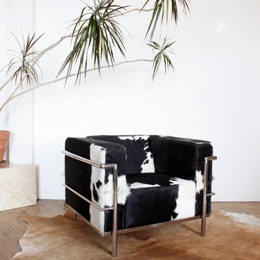 Le Corbusier Chair LC2 Style Cowhide Chair Pony Hide Club Western Furniture Mid Century Modern Bauhaus 