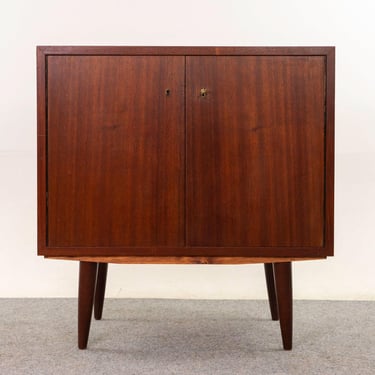 Mahogany Danish Cabinet - (325-160) 