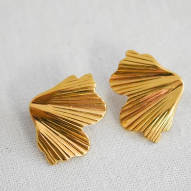 1970s/80s Monet Fan Leaf Pierced Earrings 