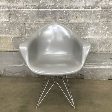 Herman Miller-Style Project Arm Chair (Seattle)