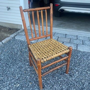 Old hickory branded chair 