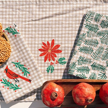 pine needles on gingham. block printed linen napkins / placemats / tea towels. set of four. boho christmas party. holiday decor. winter. 