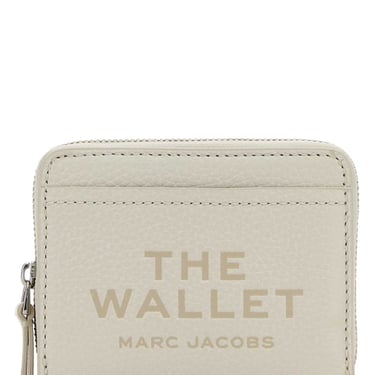 Marc Jacobs Women Ivory Leather Wallet