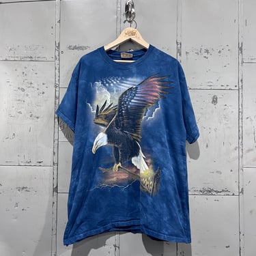 Size xl 90s the mountain leather tag eagle  t shirt 