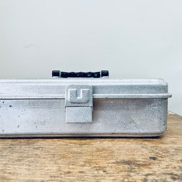 1950s UMCO Model 131A Aluminum Tackle Box | Silver Tool Box | Metal Box with Tray | Cash Box | Card Box | Industrial | Storage | Money Box 