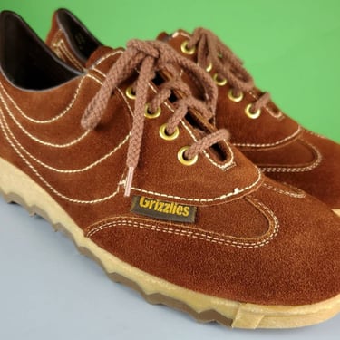 70s suede walking shoes. Brown sneaker hiking oxford lace-up tennis shoes. Groovy hippie casual. Men's shoe. Unisex. Men's 8/Women's 9.5 