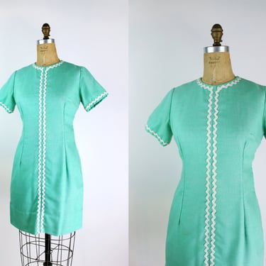 60s Mint Green Mod Mini Dress / Size S/M 