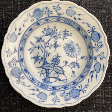 Antique Meissen Blue Onion Plate 