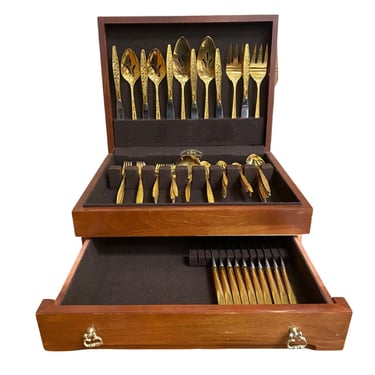 Modernist Pattern Gold Plated Stainless Flatware Set of 92 by Reed and Barton 
