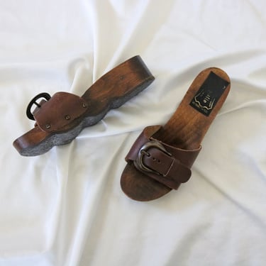 70's wavy wood buckle clogs - 7 