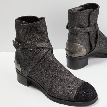 CHANEL Metallic Gunmetal Tweed Boots (41)