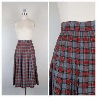 Vintage 1950s wool plaid pleated skirt, tartan, dark academia, size medium 