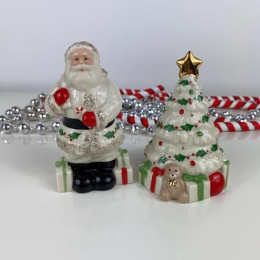 Lenox Santa and Christmas Tree Salt & Pepper Shakers American by Design, Lenox Holiday Set, Lenox China Coordinates, Lenox Holiday Dishes 