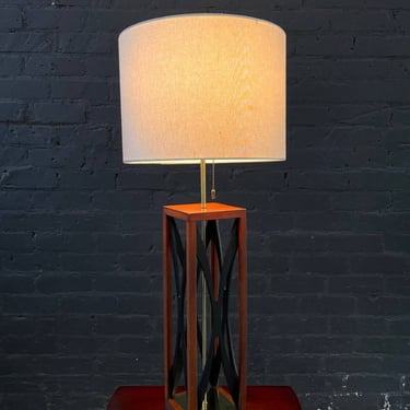 Mid-Century Modern Geometric Table Lamp by Modeline of California, c.1960’s 