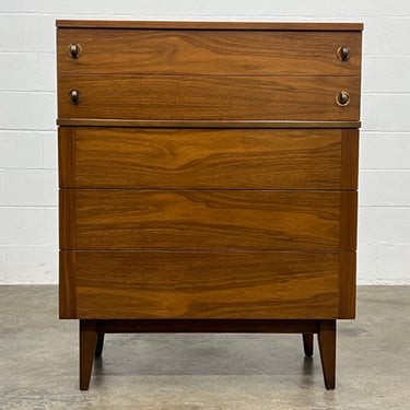 Mid-Century Danish Modern 4-Drawer Dresser / Chest ~ By Stanley Furniture 