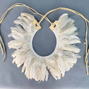 SPORTMAX Beige Leather Feathers Collar Scarf
