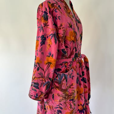 1990s Pink Floral and Bird Print Bright Pink Velour Housecoat Robe