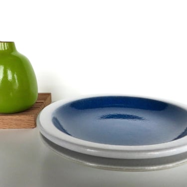 2 Vintage Heath Ceramics Opal Moonstone Salad Plates, Edith Heath Rim Line Blue And White 7 3/8