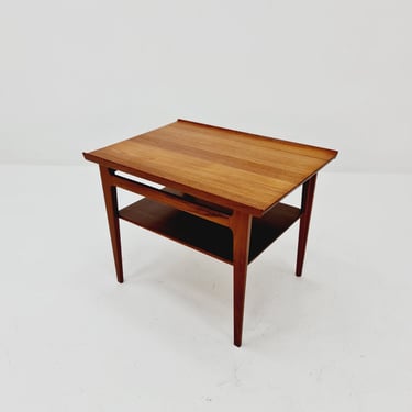 Danish Teak Coffee Table by Finn Juhl For France & Daverkosen ,Denmark, 1950s 