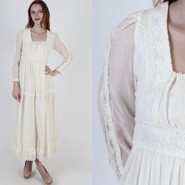 Cream Prairie Wedding Dress / Vintage 70s Sheer Floral Lace Bridal / Simple Ivory Bridesmaids Lawn Dress / Plain Victorian Tea Maxi Dress 