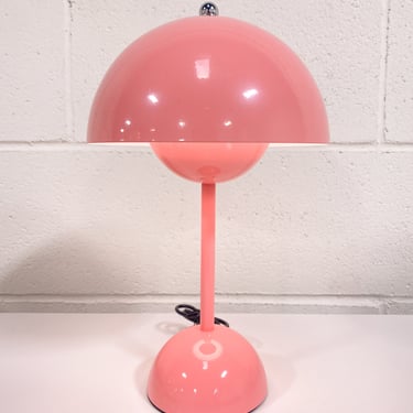 Pink Metal Mushroom LED Table Lamp