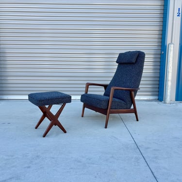 Mid Century Walnut Recliner Lounge Chair & Ottoman by Alf Svensson for Dux 