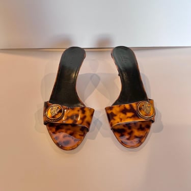 RARE Vintage Gucci Tortoise shell Heels, Gold Gucci Logo, Made in Italy, Designer Kitten Heel Slide Sandals, Designer Slides, AuthenticGucci 