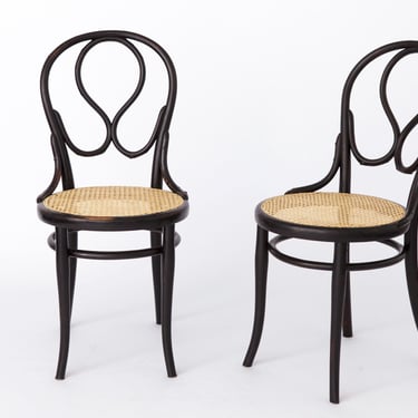 2 Thonet Chairs No 20, approx. 1930s-1940s 