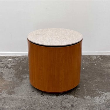 end table 1300